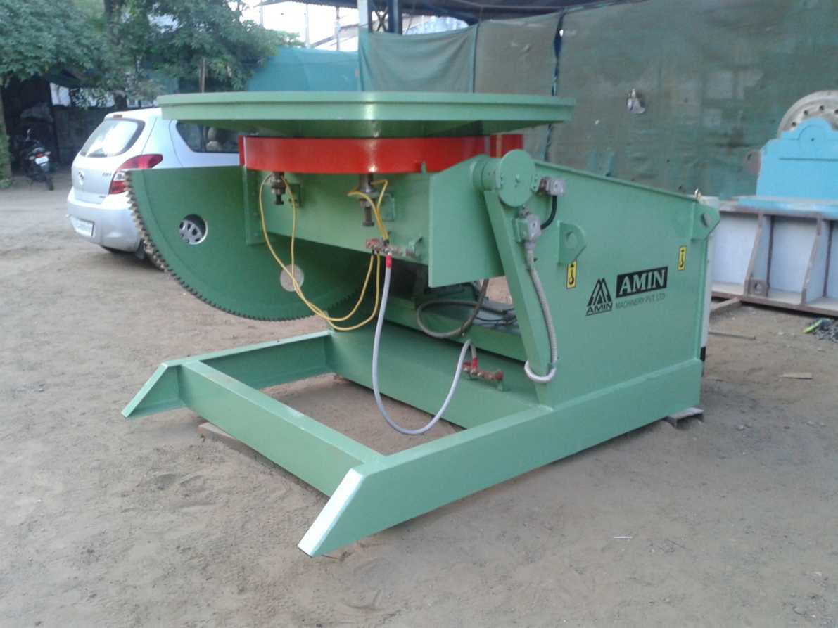Welding positioner
